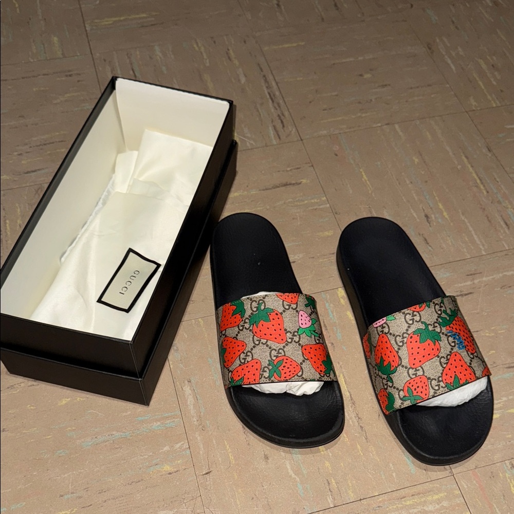 Gucci Black Slides with Strawberry Pattern